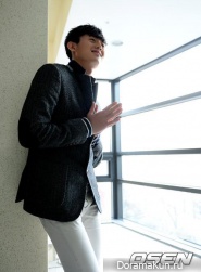 Lee Ji Hoon для OSEN Korea 2013