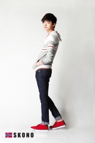 Lee Jong Seok для SKONO Fall 2011