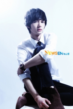 Lee Won Geun для Newsen 2012