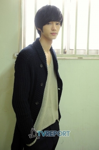 Lee Won Geun для TV Report 2012