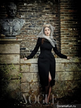 Lee Yeon Hee для Vogue Korea September 2013 Extra 2