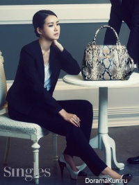 Lee Yo Won для Singles September 2012