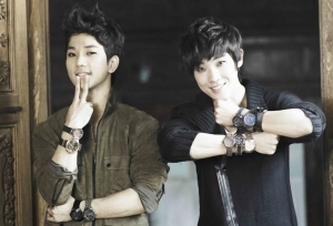 MBLAQ's G.O, Joon для Armani Exchange GQ October 2011