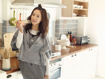Moon Chae Won, CN Blue для BANG BANG Catalog 2012