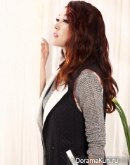 Park Jin Hee для Olivia Hassler Breezy Spring 2013 Ads