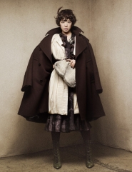 Park Shin Hye для SURE November 2009