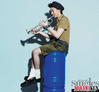 Park Yoo Hwan для Singles July 2011