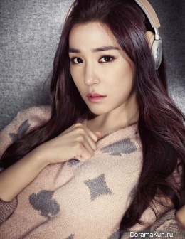 SNSD (Tiffany) для Cosmopolitan November 2013
