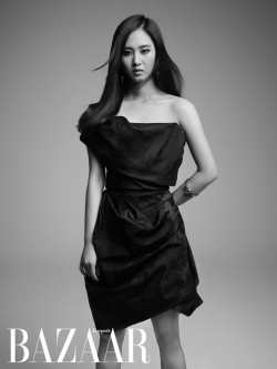 SNSDs Yuri для Harpers Bazaar Korea July 2012