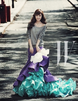 Super Junior, SNSD, Shinee, DBSK, f(x) для W Korea July 2011