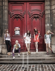 Super Junior, SNSD, Shinee, DBSK, f(x) для W Korea July 2011