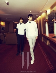 Super Junior, SNSD, Shinee, DBSK, f(x) для W Korea July 2011