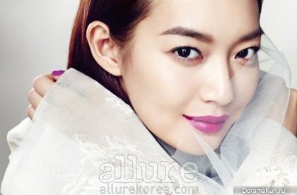 Shin Min Ah для Allure Korea August 2013