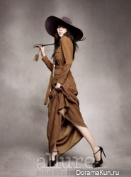 Son Dam Bi для Allure February 2013