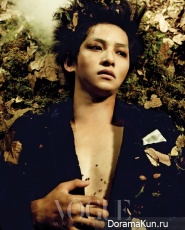 Song Joong Ki, Park Bo Young для Vogue October 2012
