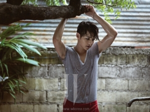 Song Joong Ki для W Korea September 2011