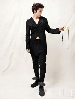 Super Junior's Donghae для Elle Korea January 2011