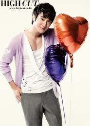 Super Junior's Siwon для High Cut Vol. 24
