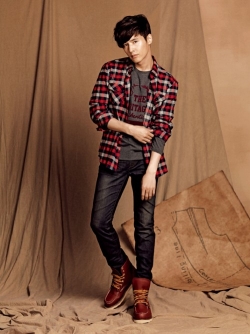 Won Bin, Moon Geun Young для Basic House Fall 2011 Catalogue