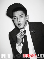 Yoo Ah In для Korea September 2012