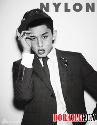 Yoo Ah In для Korea September 2012