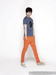 G by Guess 2012