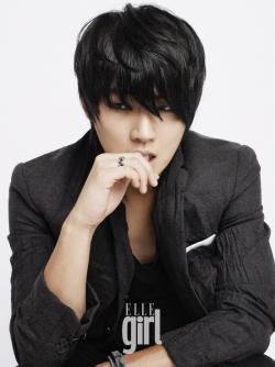 Yoon Si Yoon для Elle Girl Korea November 2010