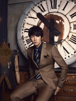 Yoon Shi Yoon для T.I MEN в GQ November 2011
