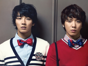CN Blue, Yoon Si Yoon для NII Fall 2010 Catalogue