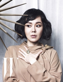 Yun Jin Kim для W Korea April 2012