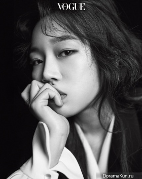 Jung Yeon Joo для Vogue March 2016