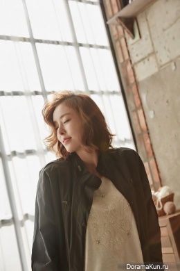 Lee Da Hee для SI 2016 S/S