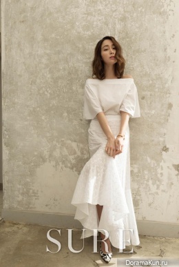 Lee Min Jung для SURE March 2016