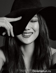 Lee Sung Kyung для Harper’s Bazaar February 2016