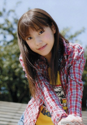 Riisa Naka Riisa Naka