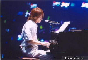 Jerry Yan