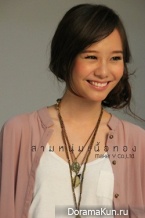 Sarm Noom Nuer Tong