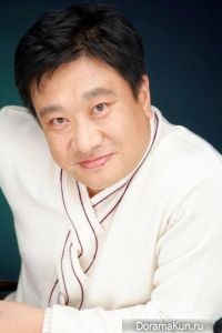 Kwon Yong Woon