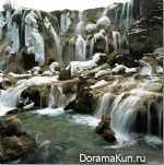 Водопады в Цзючжайгоу