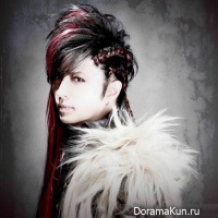 GACKT раскрыл обложки и треклист будущего релиза