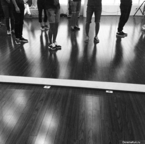 Донхэ из Super Junior намекает на возвращение Super Junior?