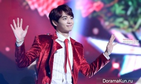 SHINee SHINee