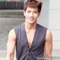 Jun K/2PM
