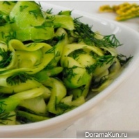 Marinated zucchini with honey