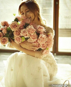 Chae Ri Na