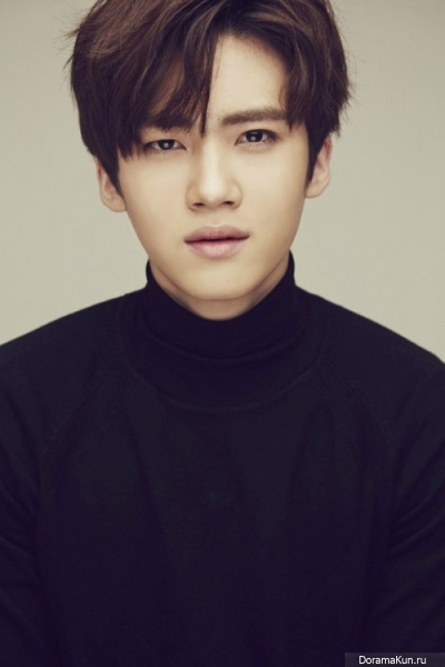 Yanan Yanan