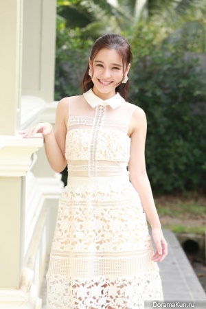 Aom Aom