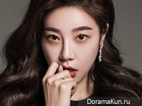 Girl’s Day (So Jin) для BNT International January 2015