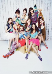 SNSD - The 1st Asia Tour Into the New World 2010