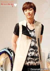 Интересные факты о Мин Хёне / Min Hyun (NU'EST)
